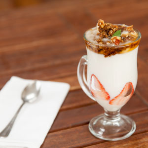Imagen plato de comida saludable, Raw Café