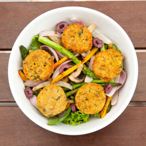Imagen plato de comida saludable, Raw Café